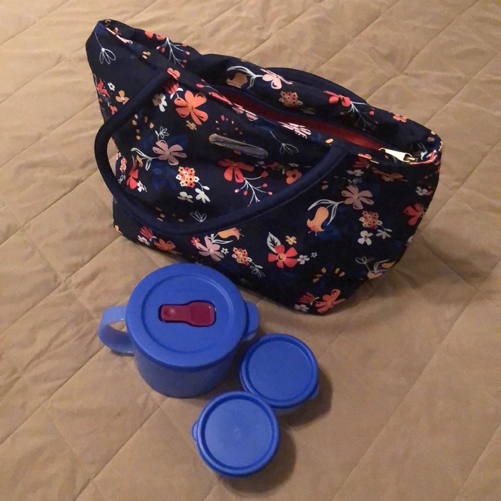 Falling For Floral Lunch Set - Pattern Retired